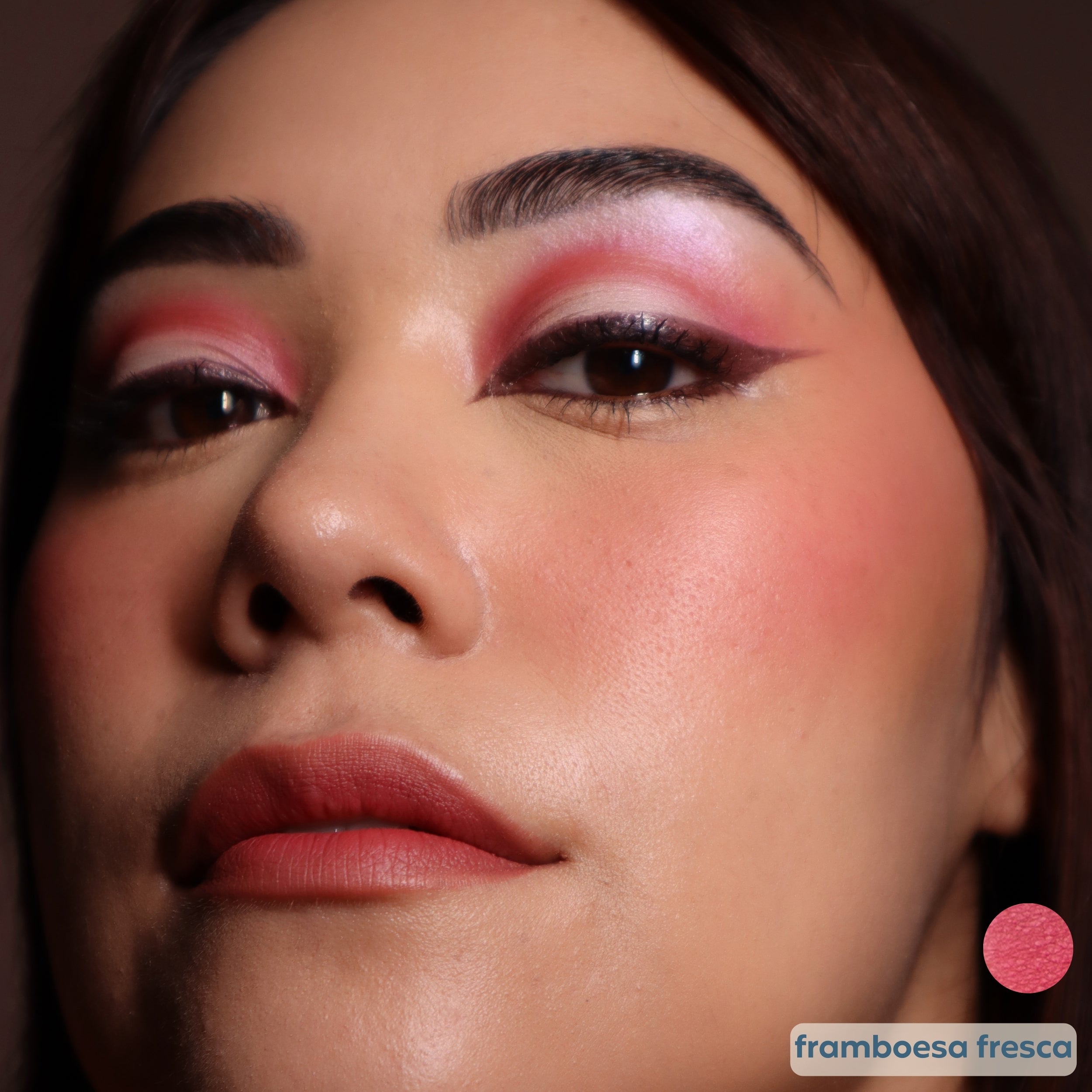 BLUSH COMPACTO